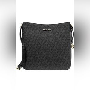 Michael Kors Jet bag